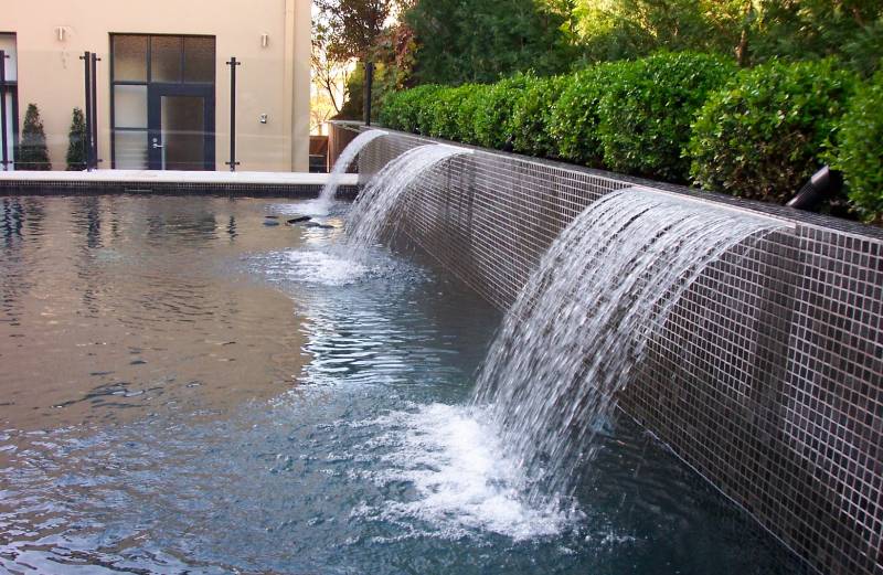 ezarri glass mosaic for pools Sydney